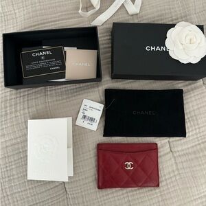 CHANEL Caviar Quilted Card Holder Red